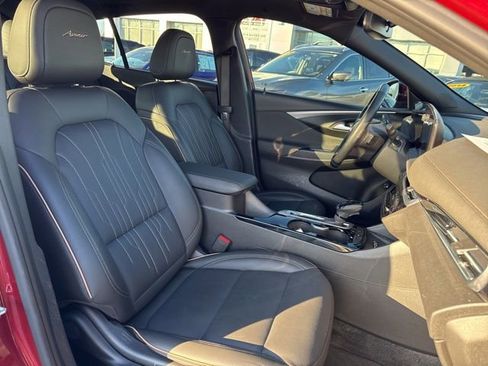 Used 2024 Buick Envista Avenir image 30