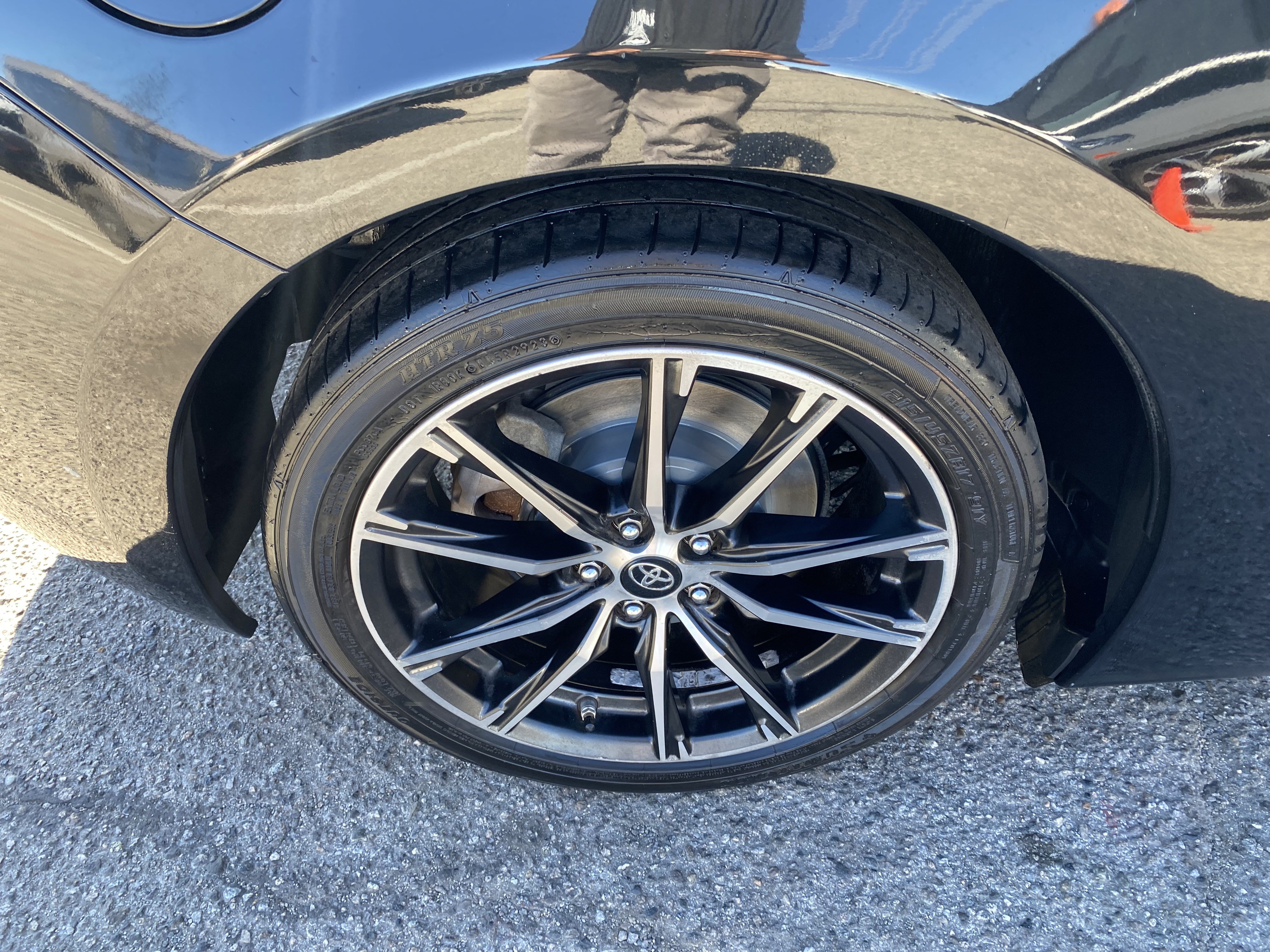 Used 2017 Toyota 86 RWD image 10