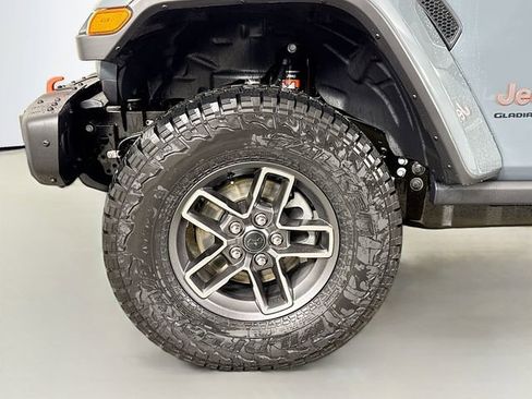 New 2026 Jeep Gladiator Mojave AWD/4WD image 33