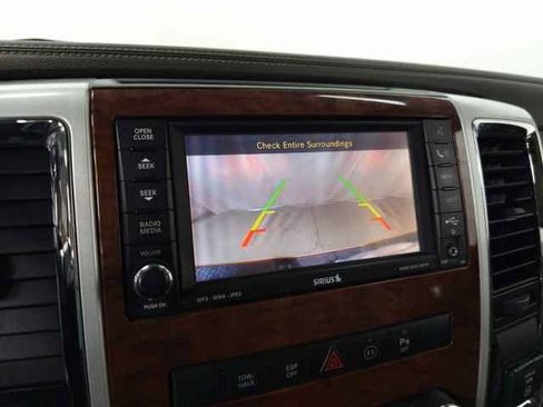 Used 2009 Dodge Ram 1500 Truck Laramie image 18