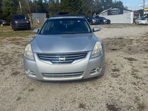 Used 2010 Nissan Altima 2.5 SL w/ SL Pkg image 6