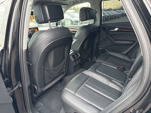 Used 2018 Audi Q5 2.0T Premium Plus w/ Premium Plus Package image 8