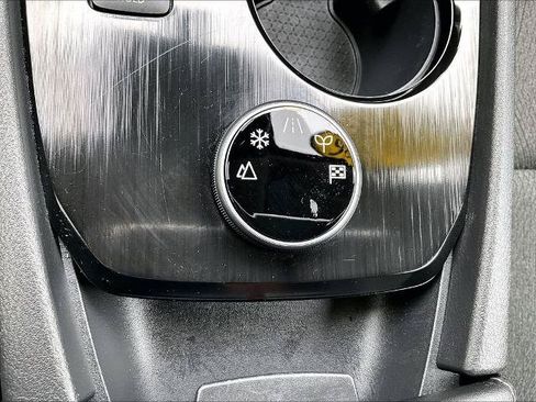 Certified 2026 Nissan Rogue SV AWD/4WD image 26