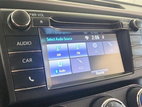 Used 2018 Toyota RAV4 LE w/ All Weather Liner Package AWD/4WD image 28