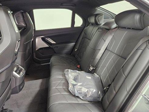 New 2024 BMW i7 eDrive50 image 15
