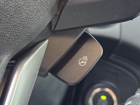 Used 2022 Subaru Outback Limited image 23