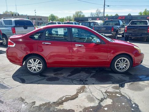 Used 2011 Ford Focus SEL w/ 301A Rapid Spec Order Code FWD image 7