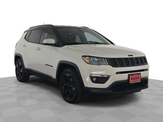 Used 2019 Jeep Compass Latitude FWD video 1