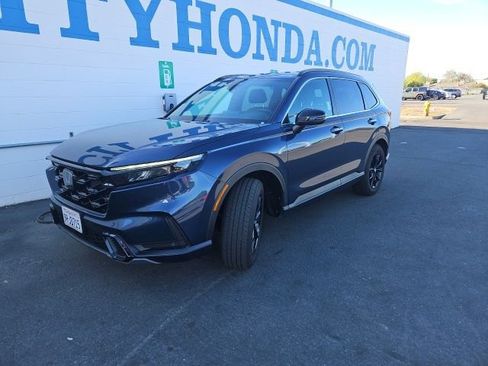 Used 2025 Honda CR-V Sport-L image 1