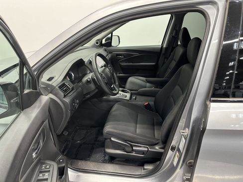 Used 2020 Honda Ridgeline Sport image 14