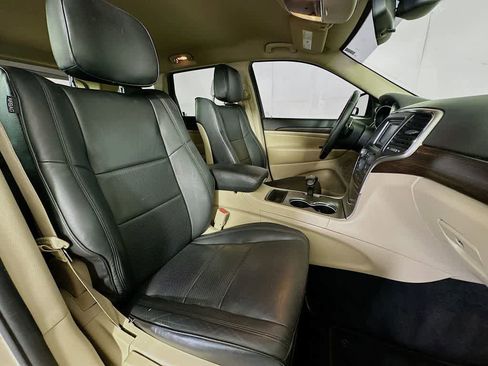 Used 2014 Jeep Grand Cherokee Laredo w/ Quick Order Package 23E image 14