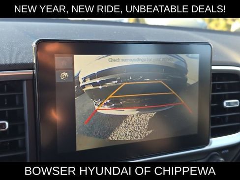 New 2026 Hyundai Venue SE image 9