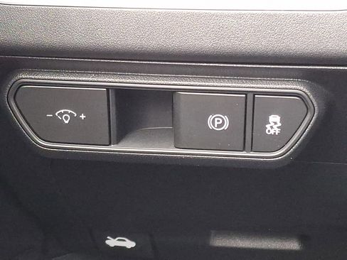 New 2025 Kia K4 GT-Line w/ GT-Line Sunroof Package image 18