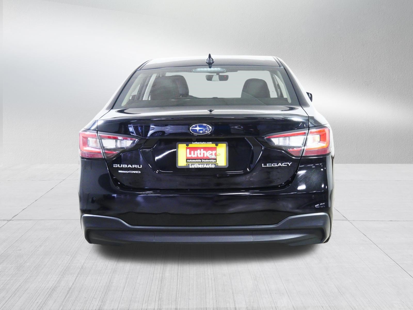 Used 2024 Subaru Legacy Limited AWD/4WD image 6