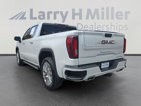 Used 2022 GMC Sierra 1500 Denali w/ Denali Premium Package AWD/4WD image 3