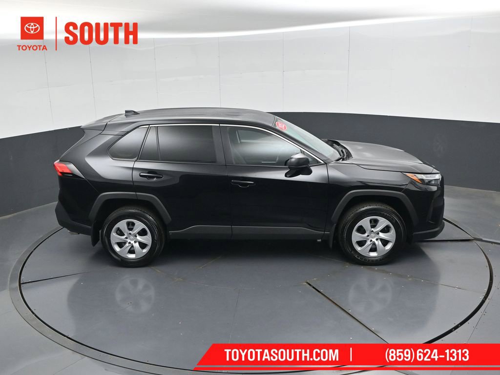 Certified 2025 Toyota RAV4 LE AWD/4WD image 44
