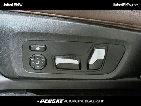 Used 2019 BMW X3 sDrive30i w/ Premium Package RWD image 11