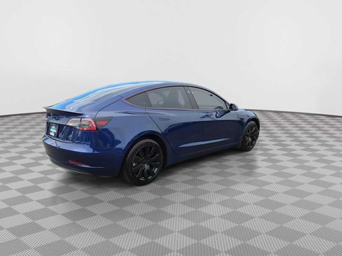 Used 2022 Tesla Model 3 Long Range AWD/4WD image 8