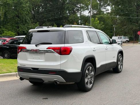 Used 2018 GMC Acadia SLT w/ LPO, Floor Liner Package FWD image 8