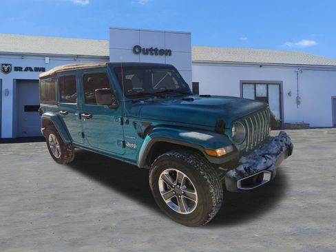 Used 2019 Jeep Wrangler Unlimited Sahara w/ Safety Group image 1