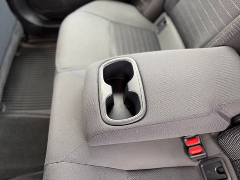 Used 2020 Toyota Corolla SE FWD image 7