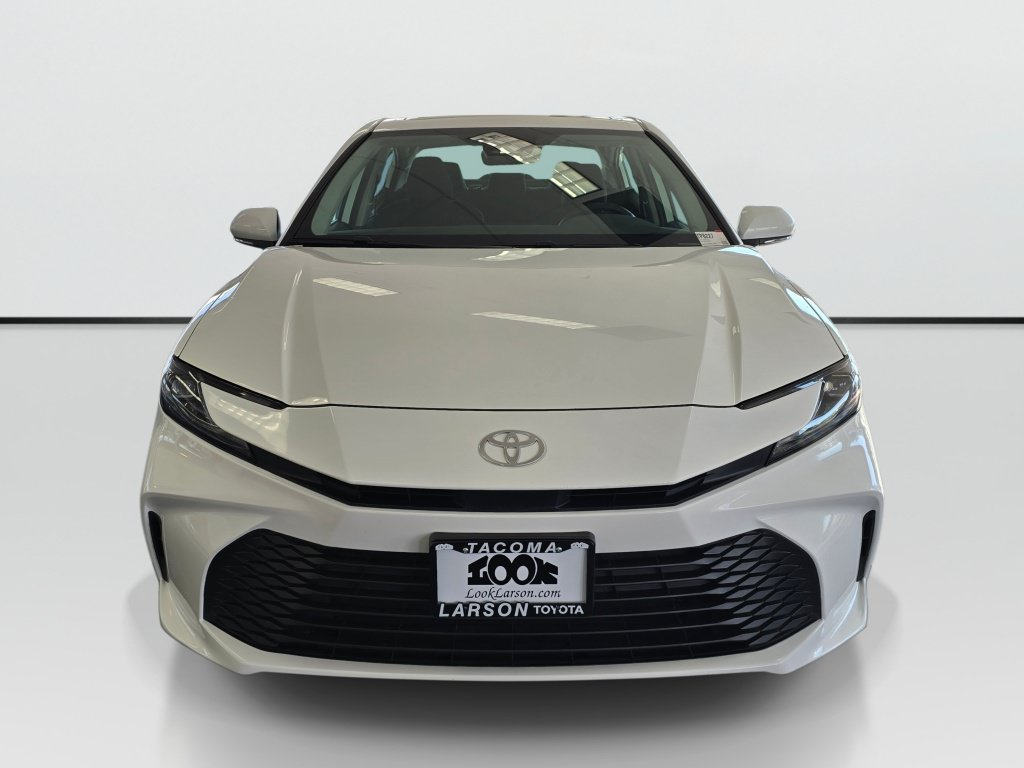 Used 2025 Toyota Camry LE w/ Convenience Package FWD image 8