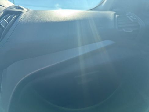 Used 2019 Ford Escape SE image 27