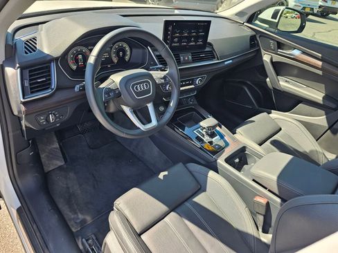 Used 2023 Audi Q5 2.0T Premium Plus AWD/4WD image 2