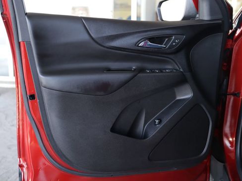 Used 2024 Chevrolet Equinox LT image 22