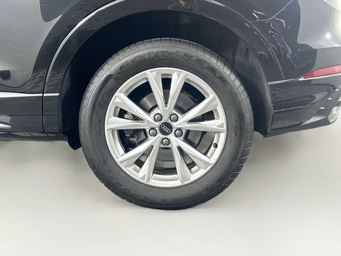 Used 2025 Audi Q3 2.0T Premium AWD/4WD image 11