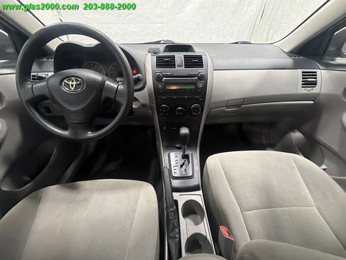 Used 2013 Toyota Corolla L FWD image 6