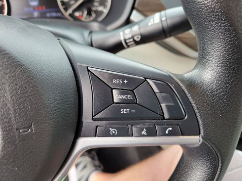 Used 2023 Nissan Altima 2.5 SV FWD image 14