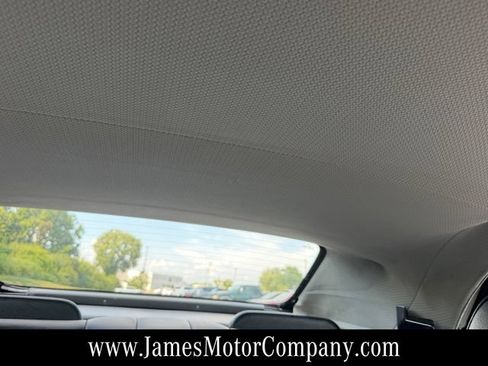 Used 1995 Mercedes-Benz E 320 Convertible image 94