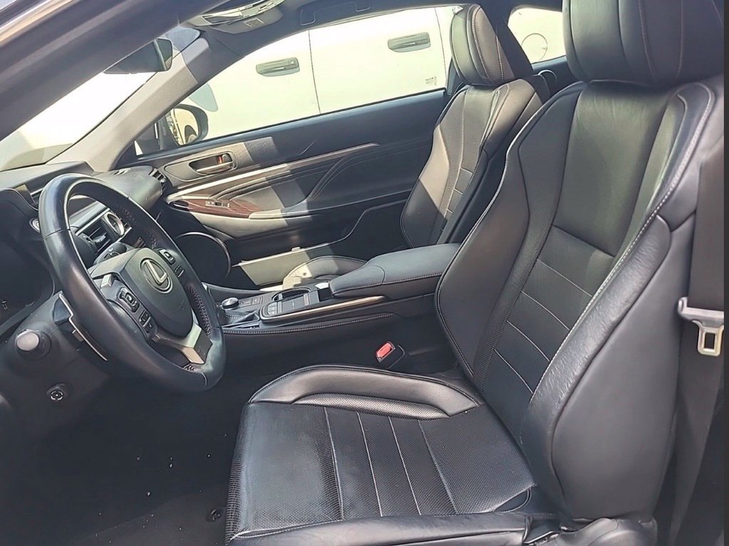 Used 2015 Lexus RC 350 w/ Luxury Package RWD image 8