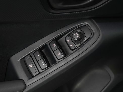 Used 2025 Subaru Crosstrek 2.0i Premium w/ Crosstrek Mirror Package AWD/4WD image 20