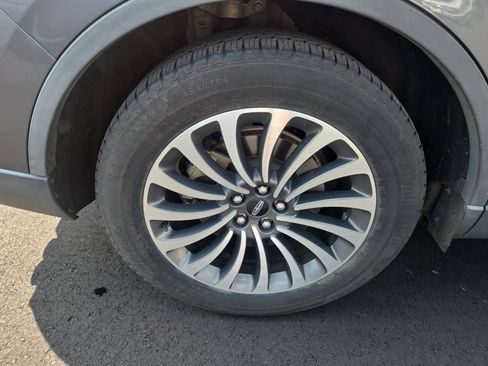 Used 2021 Lincoln Aviator Reserve w/ Equipment Group 201A RWD image 23