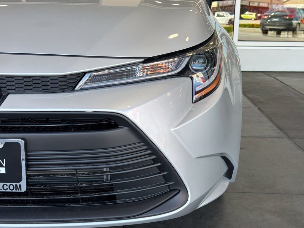 New 2027 Toyota Corolla LE FWD image 5