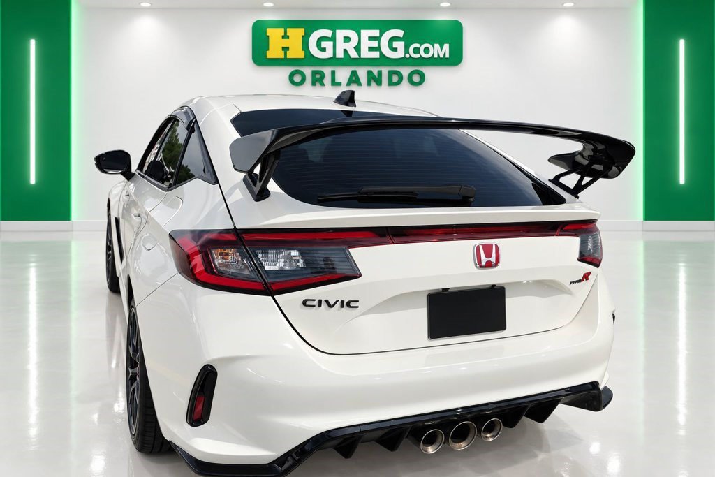 Used 2024 Honda Civic Type R image 2