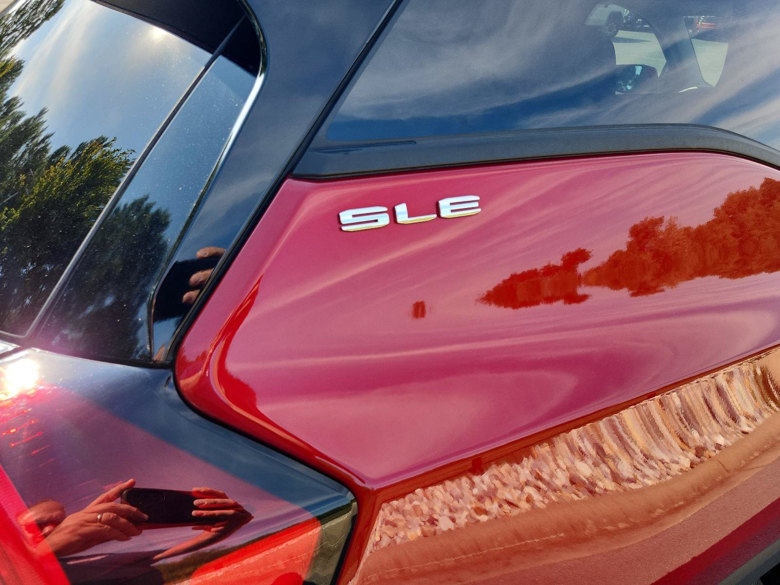 Certified 2024 GMC Terrain SLE FWD image 5