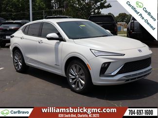 Certified 2025 Buick Envista Avenir image 1