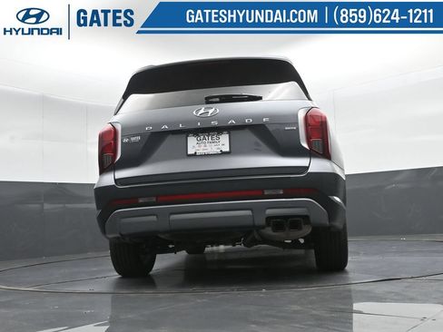 Used 2024 Hyundai Palisade Limited AWD/4WD image 44