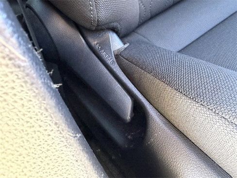 Used 2023 Toyota Corolla LE image 26