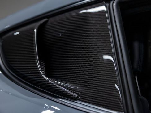 Used 2025 Porsche 718 Cayman GT4 RS image 18