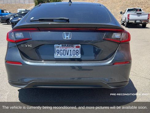 Used 2023 Honda Civic EX-L image 7