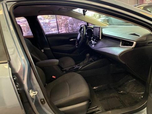 Used 2020 Toyota Corolla LE FWD image 26