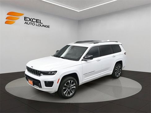Used 2021 Jeep Grand Cherokee L Overland w/ Advanced Protech Group III image 46
