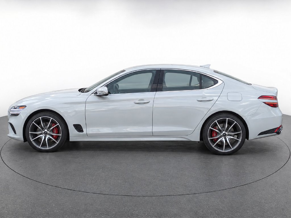 Used 2025 Genesis G70 2.5T AWD/4WD image 6
