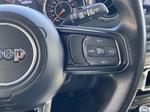 Certified 2022 Jeep Wrangler Unlimited Sport image 42