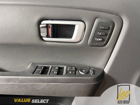 Used 2015 Honda Pilot Touring image 26