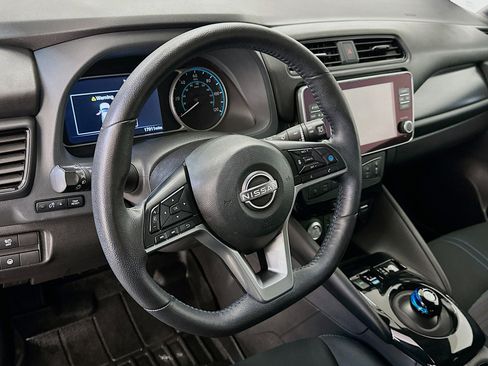 Used 2024 Nissan Leaf SV Plus FWD image 18